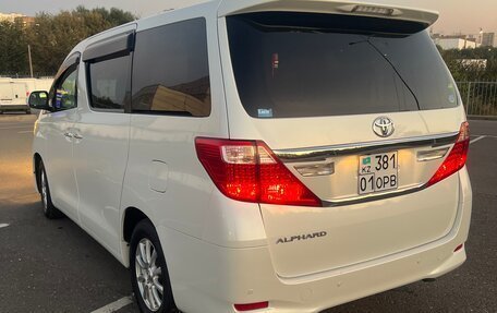 Toyota Alphard III, 2012 год, 1 050 000 рублей, 9 фотография