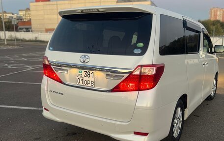 Toyota Alphard III, 2012 год, 1 050 000 рублей, 8 фотография