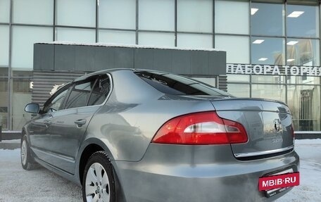 Skoda Superb III рестайлинг, 2012 год, 4 фотография