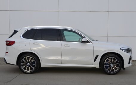 BMW X5, 2019 год, 7 500 000 рублей, 2 фотография