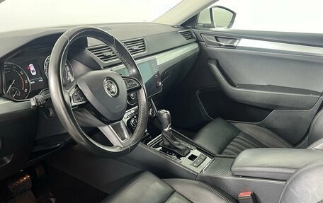 Skoda Superb III рестайлинг, 2018 год, 2 699 000 рублей, 11 фотография