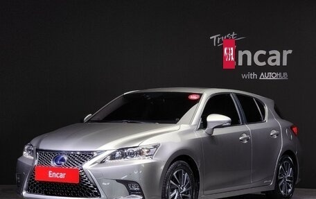 Lexus CT I рестайлинг, 2018 год, 2 650 000 рублей, 3 фотография