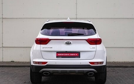 KIA Sportage IV рестайлинг, 2018 год, 2 380 000 рублей, 4 фотография