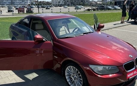 BMW 3 серия, 2010 год, 1 100 000 рублей, 2 фотография