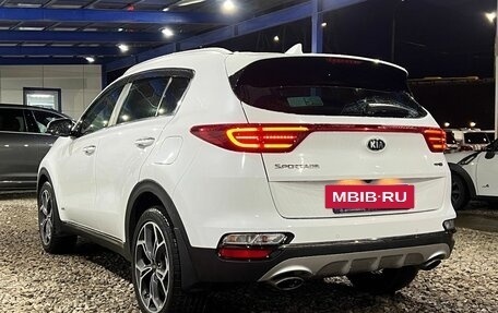 KIA Sportage IV рестайлинг, 2018 год, 2 499 000 рублей, 3 фотография