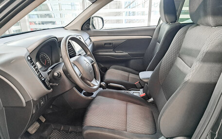 Mitsubishi Outlander III рестайлинг 3, 2013 год, 1 459 000 рублей, 20 фотография