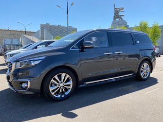 KIA Carnival III, 2018 год, 750 000 рублей, 1 фотография