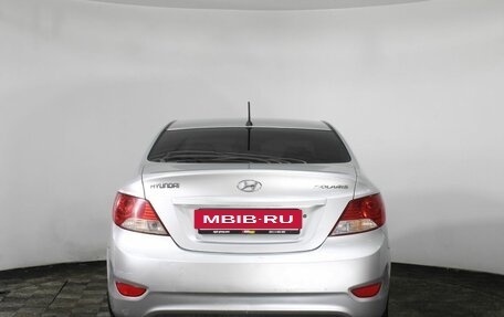 Hyundai Solaris II рестайлинг, 2012 год, 750 000 рублей, 6 фотография