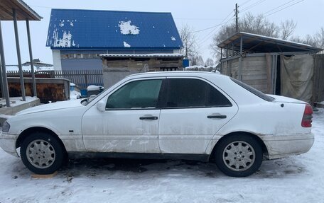 Mercedes-Benz C-Класс, 1996 год, 325 000 рублей, 3 фотография