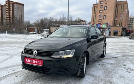 Volkswagen Jetta VI, 2013 год, 1 399 000 рублей, 3 фотография