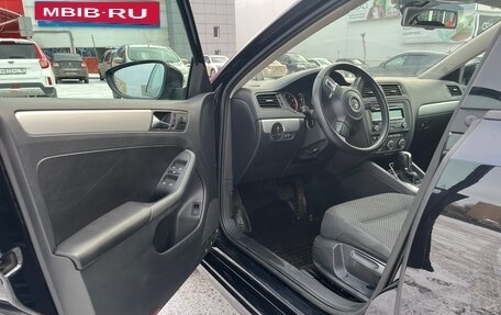 Volkswagen Jetta VI, 2013 год, 1 399 000 рублей, 12 фотография