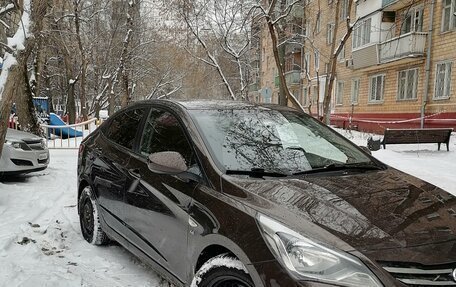 Hyundai Solaris II рестайлинг, 2014 год, 1 050 000 рублей, 5 фотография