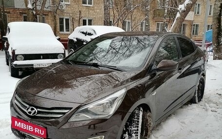 Hyundai Solaris II рестайлинг, 2014 год, 1 050 000 рублей, 6 фотография