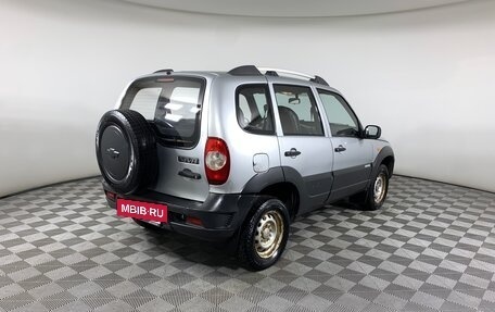 Chevrolet Niva I рестайлинг, 2011 год, 535 000 рублей, 5 фотография