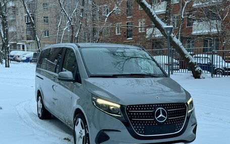 Mercedes-Benz V-Класс, 2024 год, 13 900 000 рублей, 3 фотография