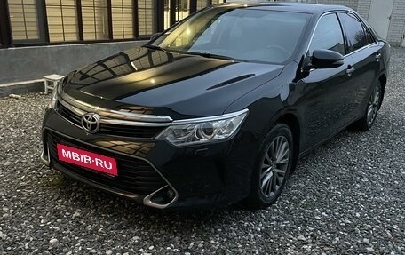 Toyota Camry, 2016 год, 1 850 000 рублей, 1 фотография