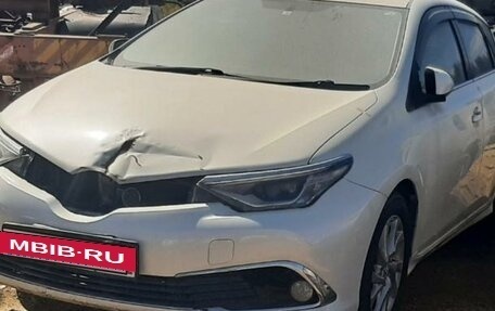 Toyota Auris II, 2016 год, 675 410 рублей, 4 фотография