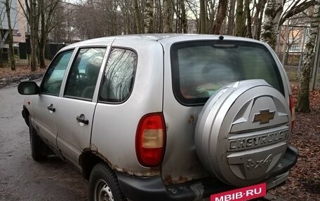 Chevrolet Niva I рестайлинг, 2004 год, 250 000 рублей, 7 фотография