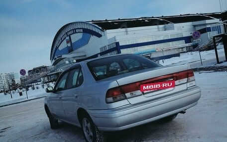 Nissan Sunny B15, 1999 год, 280 000 рублей, 2 фотография