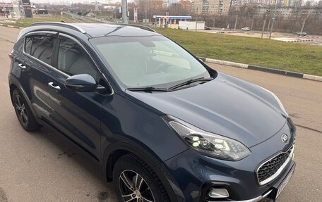 KIA Sportage IV рестайлинг, 2019 год, 2 390 000 рублей, 2 фотография