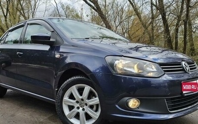 Volkswagen Polo VI (EU Market), 2013 год, 1 075 000 рублей, 1 фотография