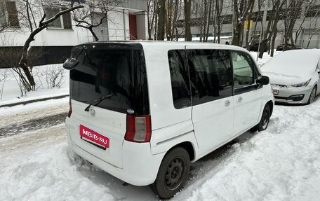 Honda Mobilio I, 2002 год, 450 000 рублей, 3 фотография