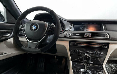 BMW 7 серия, 2012 год, 2 197 000 рублей, 15 фотография