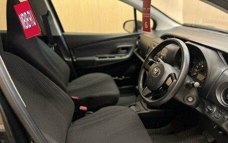 Toyota Vitz, 2018 год, 1 258 000 рублей, 10 фотография