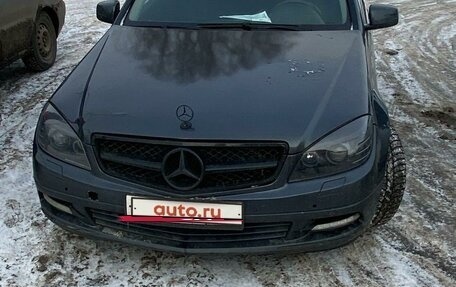 Mercedes-Benz C-Класс, 2010 год, 1 250 000 рублей, 13 фотография