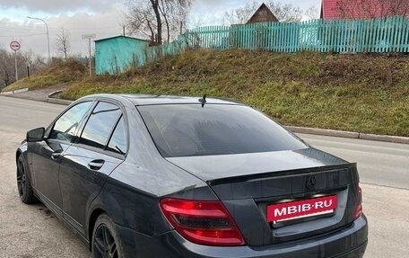 Mercedes-Benz C-Класс, 2010 год, 1 250 000 рублей, 11 фотография