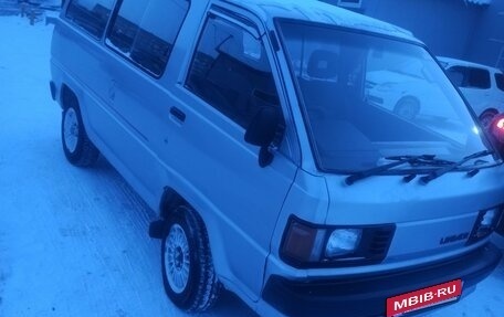 Toyota Lite Ace III, 1989 год, 250 000 рублей, 3 фотография