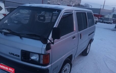 Toyota Lite Ace III, 1989 год, 250 000 рублей, 8 фотография