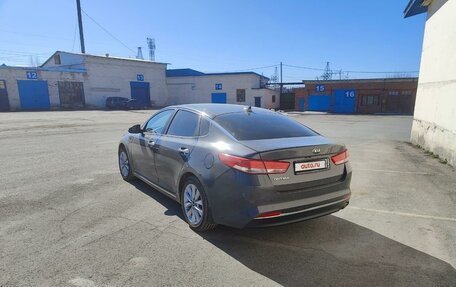 KIA Optima IV, 2018 год, 2 100 000 рублей, 5 фотография