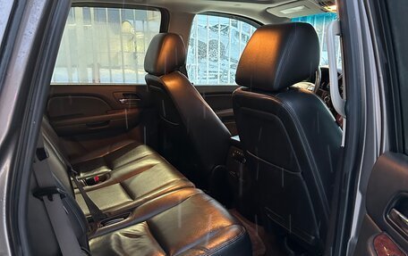 Chevrolet Tahoe III, 2012 год, 2 100 000 рублей, 14 фотография