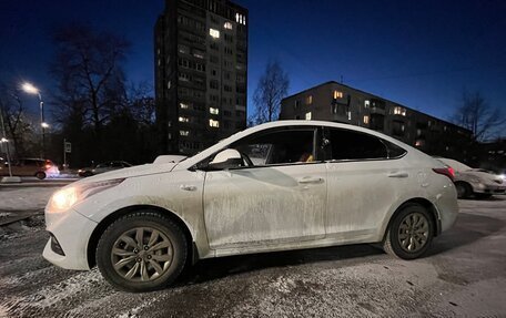 Hyundai Solaris II рестайлинг, 2018 год, 950 000 рублей, 6 фотография