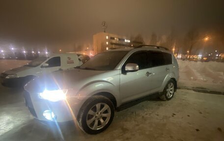 Mitsubishi Outlander III рестайлинг 3, 2012 год, 1 500 000 рублей, 17 фотография