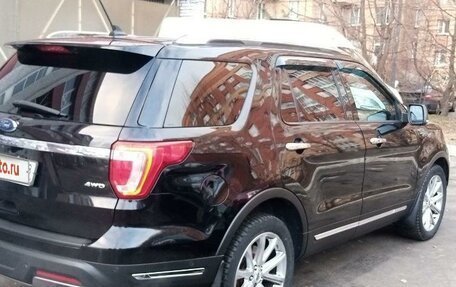 Ford Explorer VI, 2018 год, 3 099 000 рублей, 3 фотография