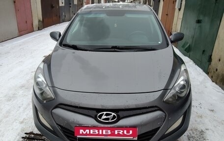 Hyundai i30 II рестайлинг, 2013 год, 830 000 рублей, 12 фотография