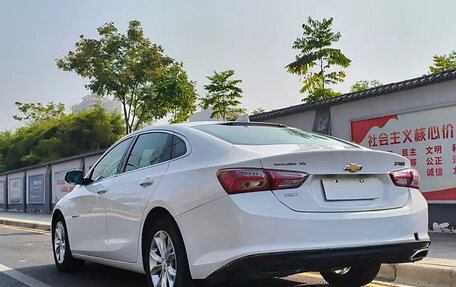 Chevrolet Malibu IX, 2021 год, 1 400 000 рублей, 7 фотография