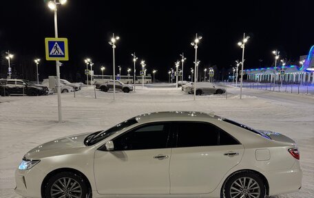 Toyota Camry, 2016 год, 2 600 000 рублей, 7 фотография