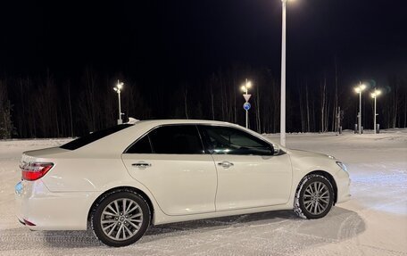 Toyota Camry, 2016 год, 2 600 000 рублей, 6 фотография