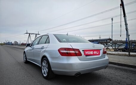 Mercedes-Benz E-Класс, 2009 год, 1 900 000 рублей, 3 фотография