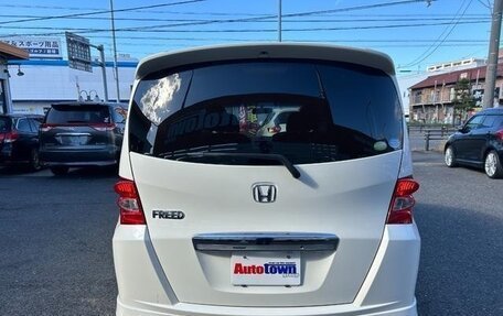 Honda Freed I, 2012 год, 920 000 рублей, 10 фотография