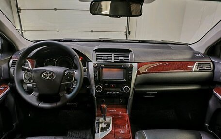 Toyota Camry, 2012 год, 1 899 000 рублей, 13 фотография