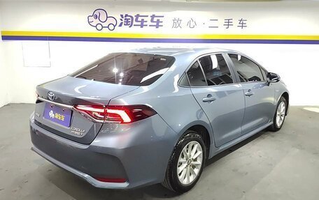 Toyota Corolla, 2021 год, 2 250 000 рублей, 3 фотография