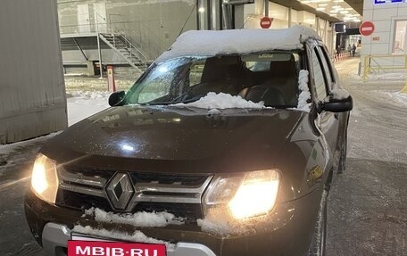 Renault Duster I рестайлинг, 2015 год, 900 000 рублей, 2 фотография