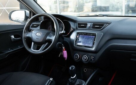 KIA Rio III рестайлинг, 2012 год, 700 000 рублей, 10 фотография