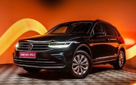 Volkswagen Tiguan II, 2021 год, 3 155 000 рублей, 1 фотография