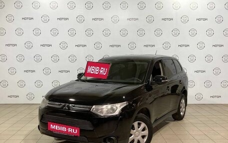 Mitsubishi Outlander III рестайлинг 3, 2012 год, 1 300 000 рублей, 2 фотография