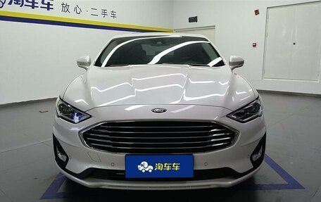 Ford Mondeo V, 2020 год, 1 990 000 рублей, 2 фотография